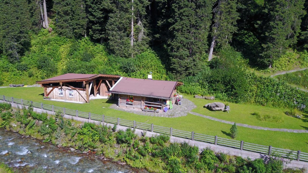 Almnest In Hochfuegen Mit Privat Spa 外观 照片